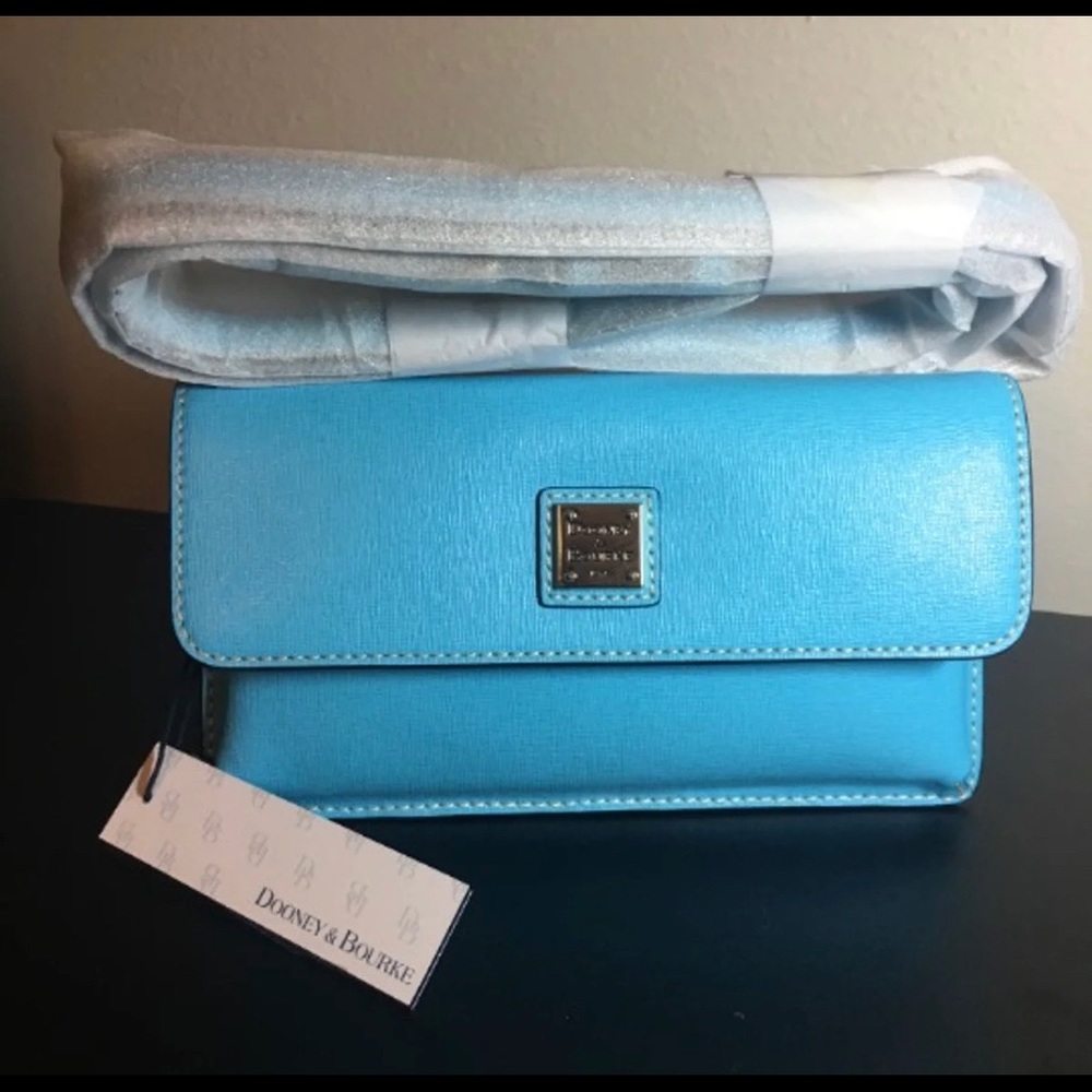 Dooney and Bourke Crossbody